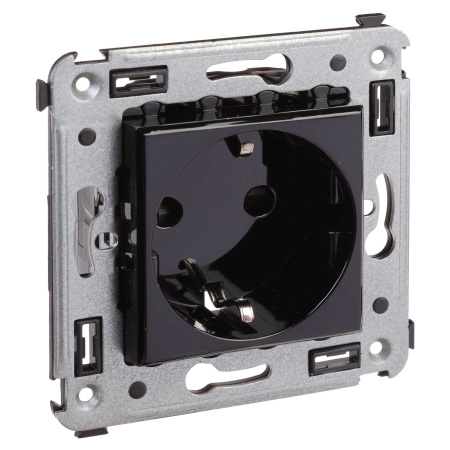 Розетка в стену, 2P+E, с з/ш, "Avanti", "Черный квадрат" DKC