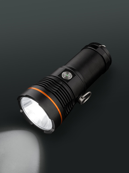 Прожектор «Титан 7», 30 Вт CREE 3600 лм, 4х18650, IPX5, Type-C, TDM