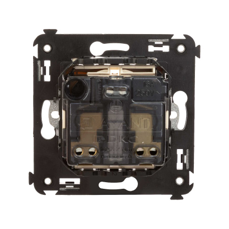 Розетка в стену, 2P+E, с з/ш, "Avanti", "Ванильная дымка" DKC