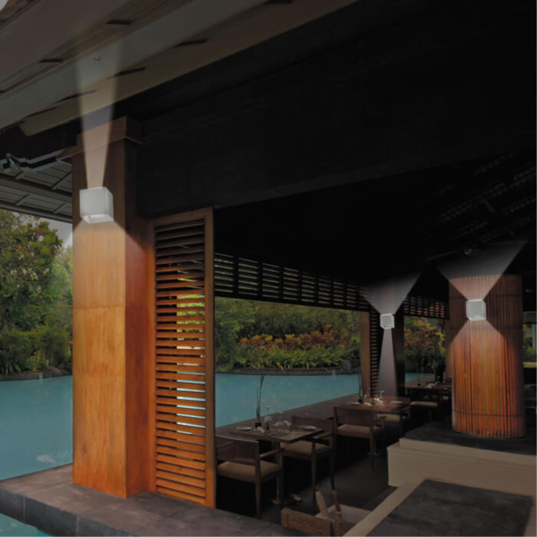 Ландшафтный св-к IP54 LED 3000K 6W 220-240V CALLE белый NOVOTECH