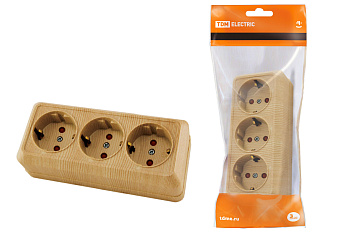 Розетка 3-х местная горизонтальная 2П+3 открытой установки IP20 16A с з/ш сосна "Ладога" TDM Розетка 3-х местная горизонтальная 2П+3 открытой установки IP20 16A с з/ш сосна "Ладога" TDM