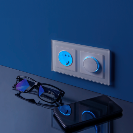 Favorit Рамка на 2 поста (белый,стекло) Werkel