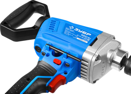 Дрель-миксер реверсивная, Профессионал ЗДМ-820 РМ, 50 Нм, патрон 13 мм, 0-650 об/мин, 820 Вт ЗУБР