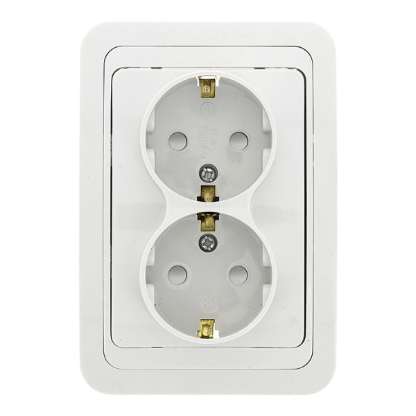 Лондон Розетка СУ 2-м. с з/з, с защ.штор. 16А белый IP20 EKF