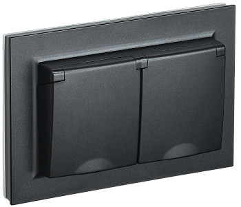 BRITE Розетка 2-местная с з/з с защитными шторками и крышкой 16А в сборе IP44 РСбш12-3-44-БрЧ черный