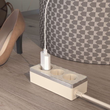 Удлинитель Gallant 3-х местный 3 м слоновая кость/хром Werkel