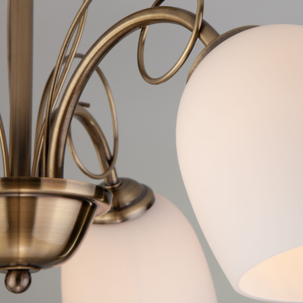 Люстра с плафонами 3*E27 60Вт античная бронза IP20 Stefanie (30107/3 античная бронза) Eurosvet