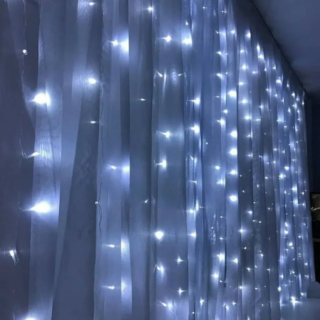 Св/д гирлянда Feron CL18 занавес 1,5*1,5м + 3м 230V 5000К, статичная, прозр.шнур