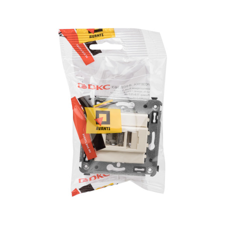 Компьютерная розетка RJ-45 в стену, кат.5e одинарная экранированная, "Avanti","Ванильная дымка" DKC