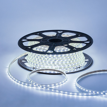 O17-03 Светодиодная лента 220В, 5Вт/м, smd2835, 60д/м, IP65, 300лм/м, размер 10х7мм, 50м, х/б, 6500К OGM