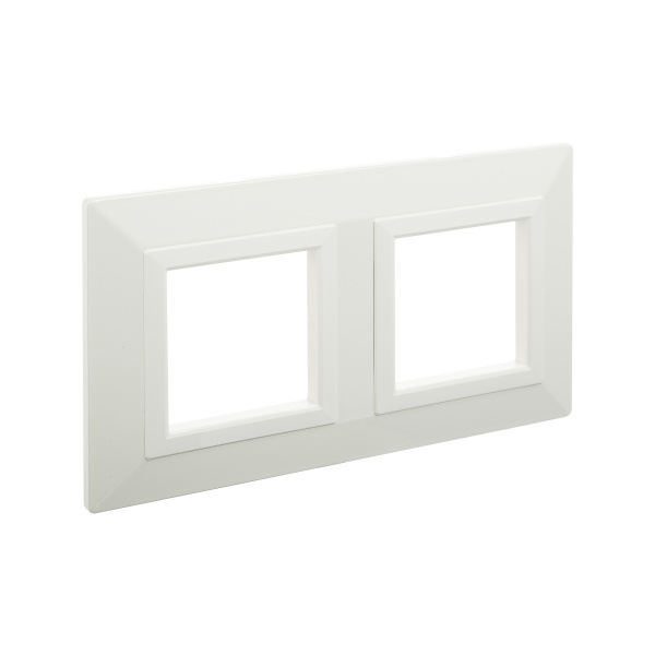 Рамка из металла, "Avanti", белая, 2 поста (4 мод.) DKC