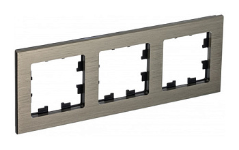 ATLASDESIGN NATURE Рамка горизонт/вертик 3 мест . металл латунь IP20 Schneider Electric