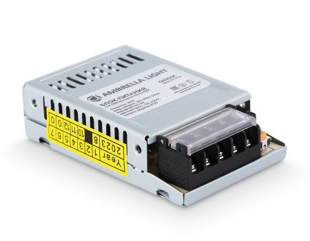 Блок питания для светодиодной ленты 12V 24W 2A IP20 90-260V 79*48*22 GS9501 Ambrella Light