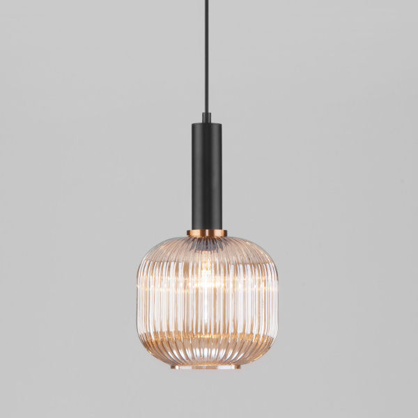 podvesnoy-svetilnik-50182-1-yantar-a045109_0001