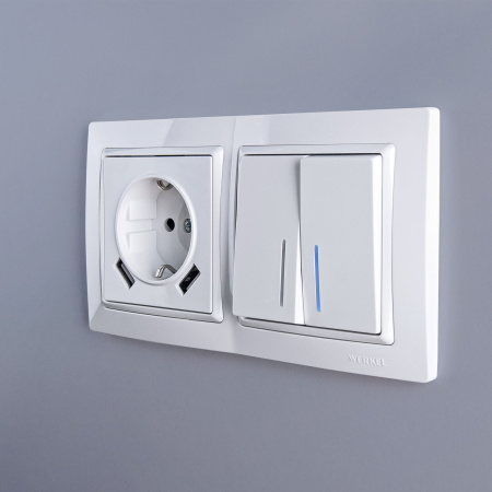 Встраиваемые механизмы Розетка СУ 1-м с 2 USB 5В/2,4А, 2х5В/1,2А, 16А Белый IP20 Werkel Встраиваемые механизмы Розетка СУ 1-м с 2 USB 5В/2,4А, 2х5В/1,2А, 16А Белый IP20 Werkel