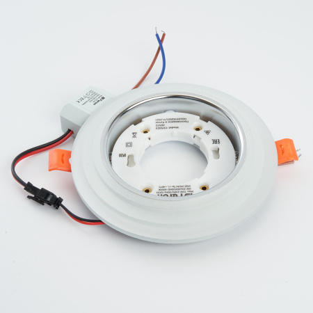Светильник встр. с белой LED подсветкой Feron CD5023 потолочный GX53 без лампы, матовый круг