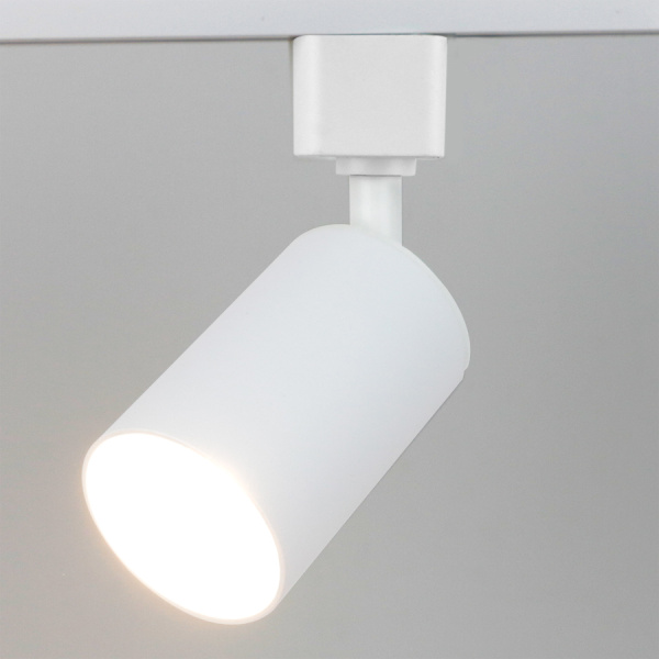 trekovyy_svetilnik_odnofaznyy_general_gtr_gu10_1_ip40_w_580208_pod_lampu_gu10_belyy