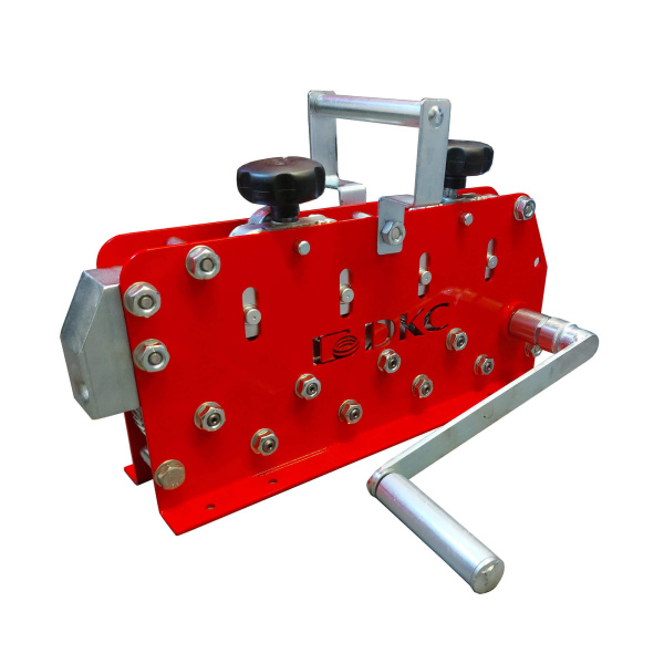 Универсальное приспособление для выпрямления прутка (8-10 мм) и полосы (до 40х4 мм) DKC