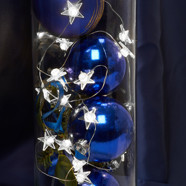 Гирлянда линейная Feron CL572 Звездочки, статичная, 4,5м USB 5000K , прозрачный шнур Гирлянда линейная Feron CL572 Звездочки, статичная, 4,5м USB 5000K , прозрачный шнур