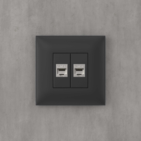 Компьютерная розетка RJ-45 без шторки в стену, кат.5e двойная экранированная, "Avanti", "Черный матовый" DKC