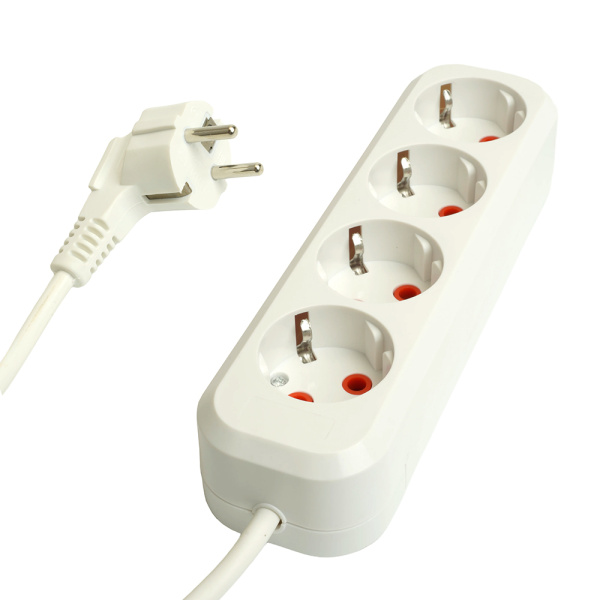 Удлинитель четырехместный c/з STEKKER HM06-40-05 3x1мм², 5м, серия Home (У10-429), белый