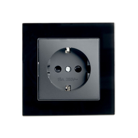 Розетка 1-местная с защитной шторкой с/з STEKKER GLS16-7010-05, 250В, 16А, черный