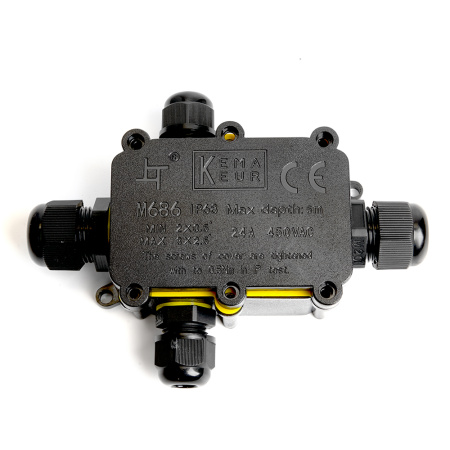 Коробка распределительная STEKKER LD524, водонепроницаемая на 4 выхода, 450V, 140х100х36, черный