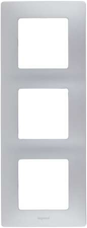 Etika Рамка горизонт/вертик 3-м . алюминий IP20 Legrand