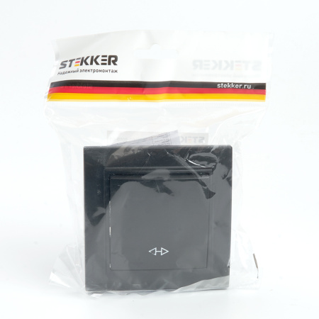 Переключатель перекрестный 1-клавишный STEKKER PSW10-9009-03, 250В, 10А, серия Эрна, черный